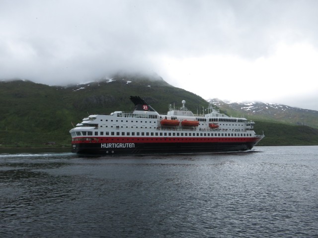 Hurtigruten_2015-06-25_16-25-1